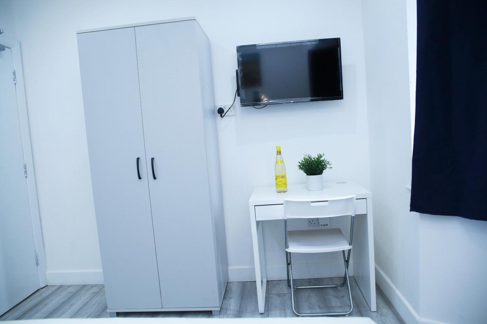 Lovely Apartment With Free Parking On Premises. Londýn Exteriér fotografie